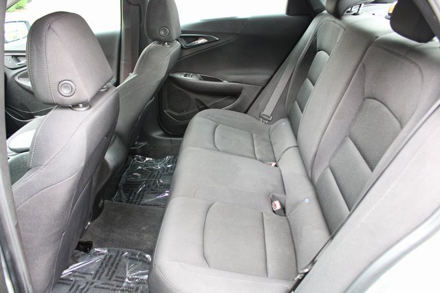 Used 2023 Chevrolet Malibu RS image 33