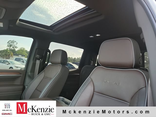 Used 2025 GMC Sierra 1500 Denali w/ Denali Reserve Package AWD/4WD image 7