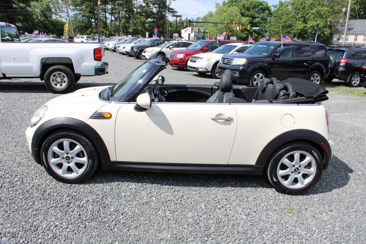 Used 2009 MINI Cooper Convertible FWD image 10