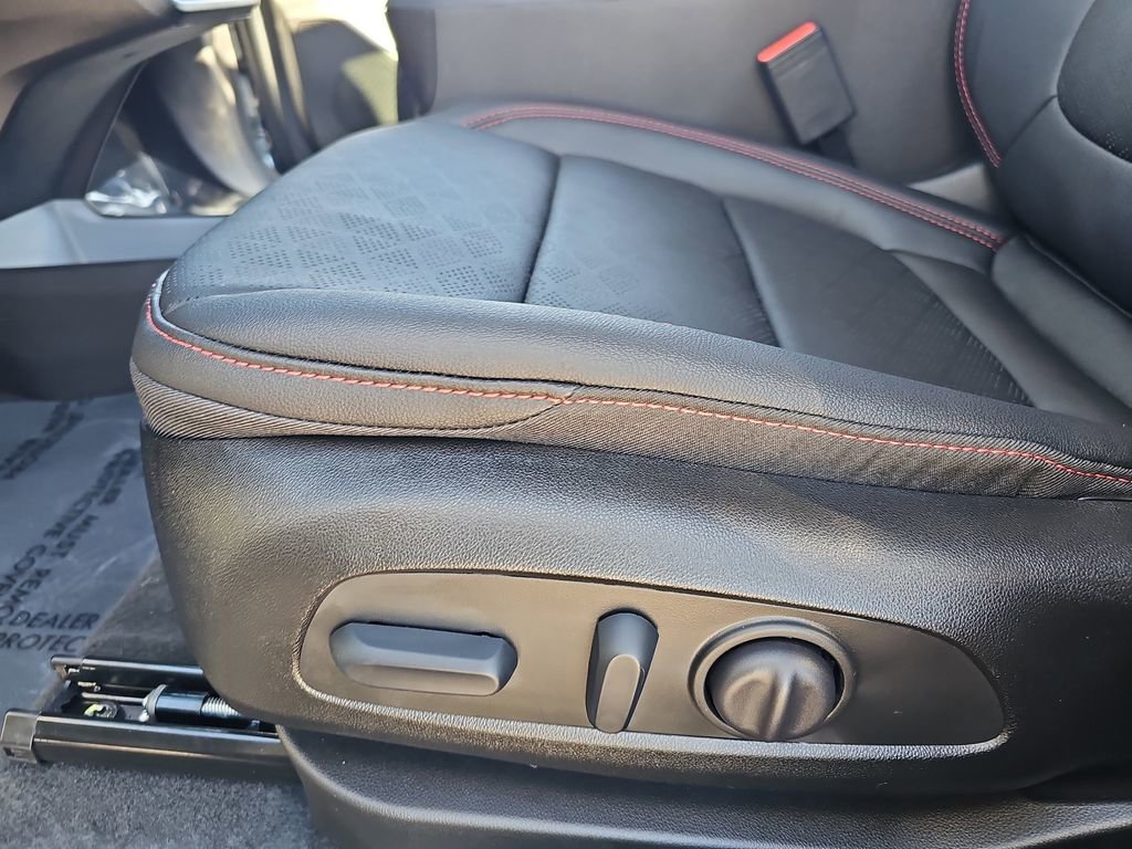 New 2027 Chevrolet Bolt RS w/ Technology Package image 28