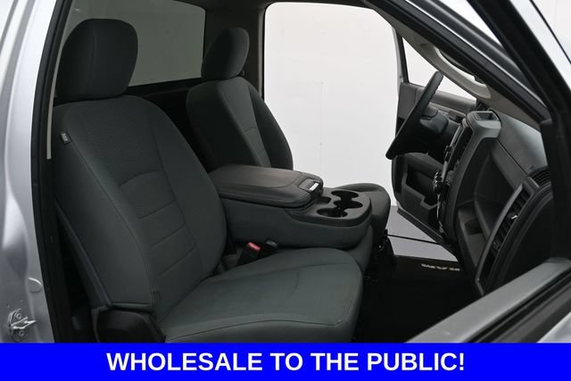 Used 2017 RAM 1500 Express RWD image 27