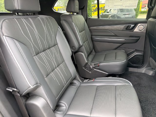 New 2027 Buick Enclave Avenir FWD image 22
