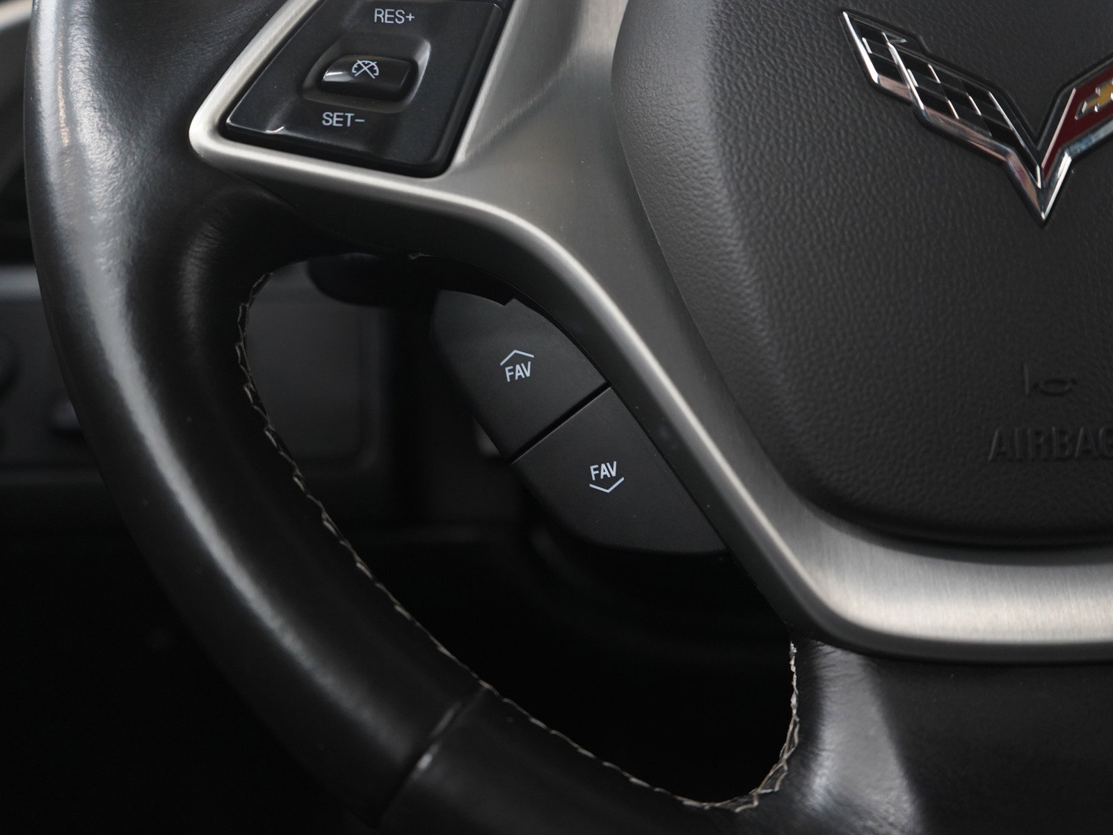 Used 2014 Chevrolet Corvette Stingray Coupe RWD image 27
