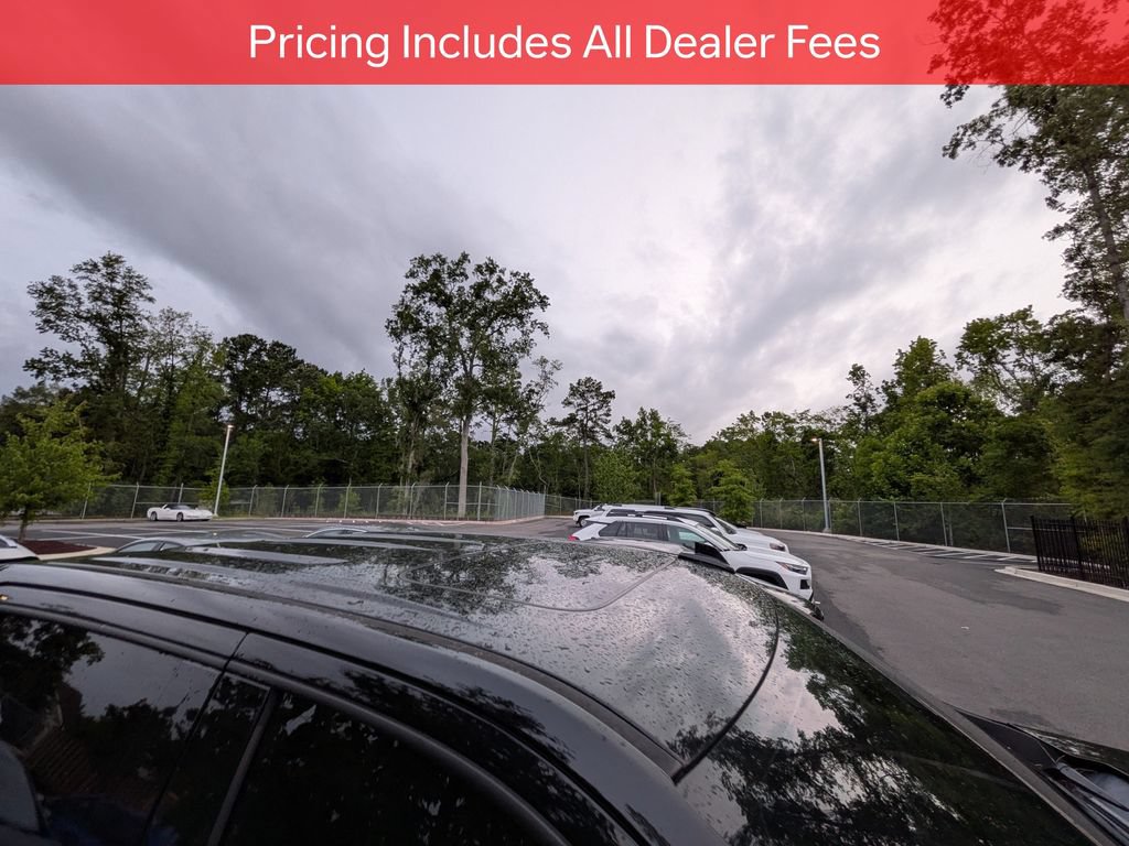 Used 2019 Chevrolet Silverado 1500 LTZ w/ LTZ Premium Package AWD/4WD image 10