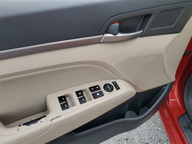 Used 2018 Hyundai Elantra SEL image 10