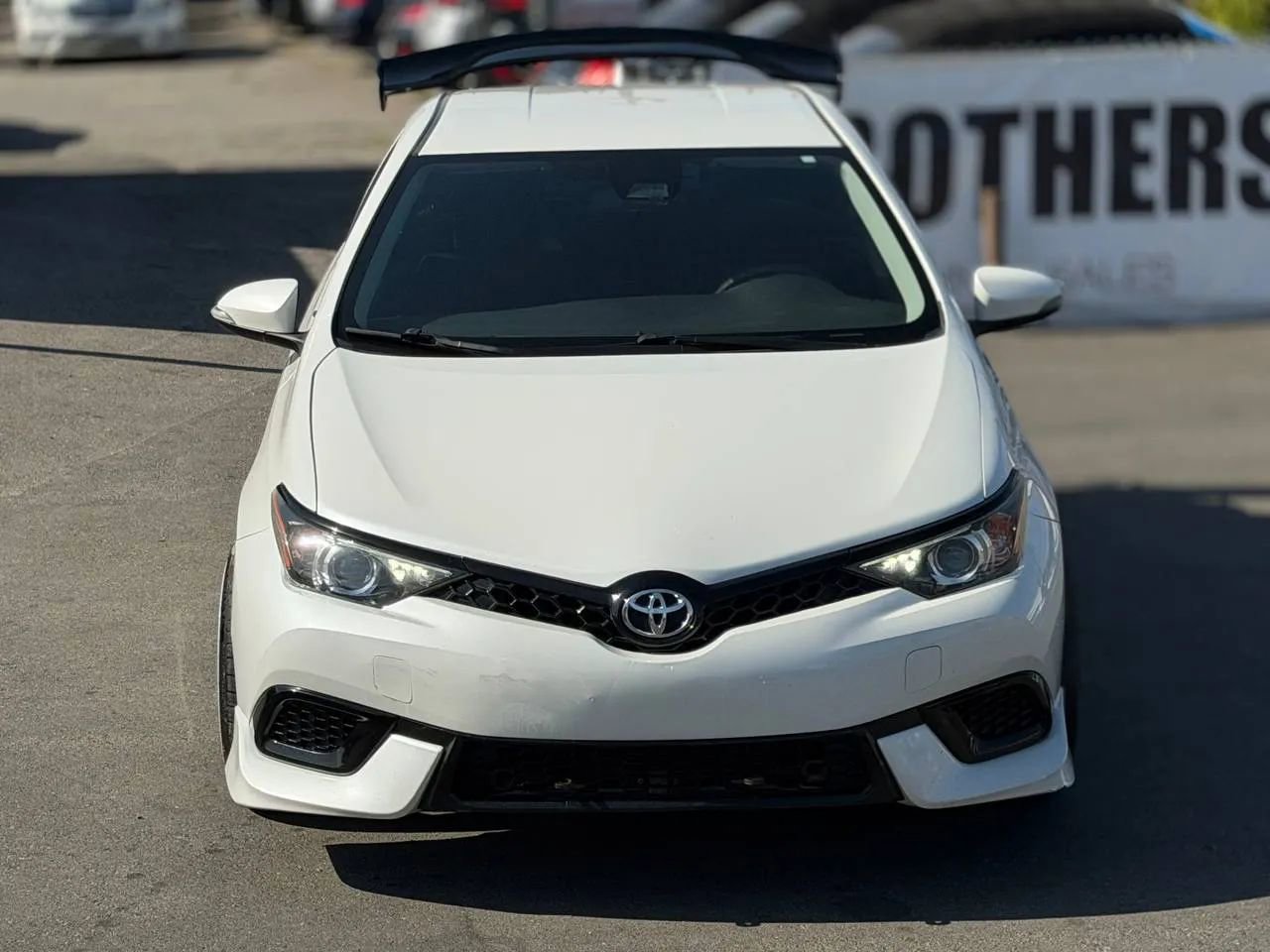 Used 2018 Toyota Corolla iM w/ Carpet Mat Package (TMS) image 4