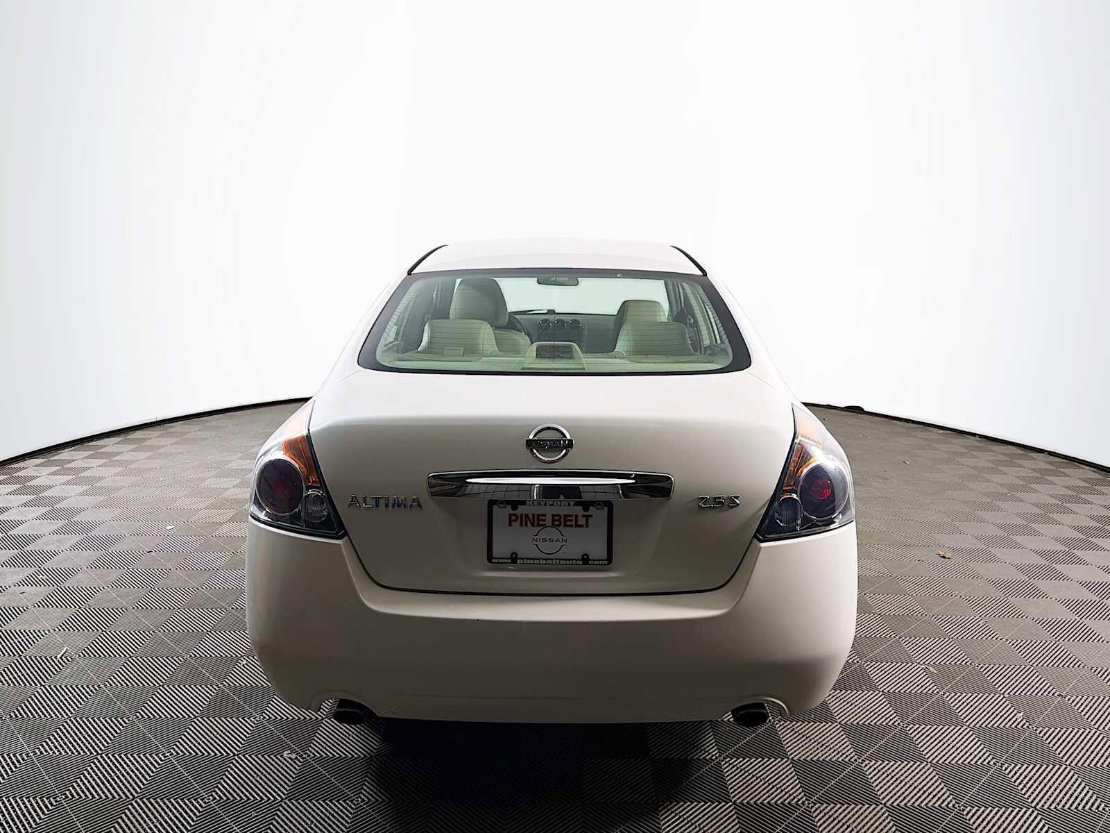 Used 2011 Nissan Altima 2.5 S w/ Convenience Pkg FWD image 5