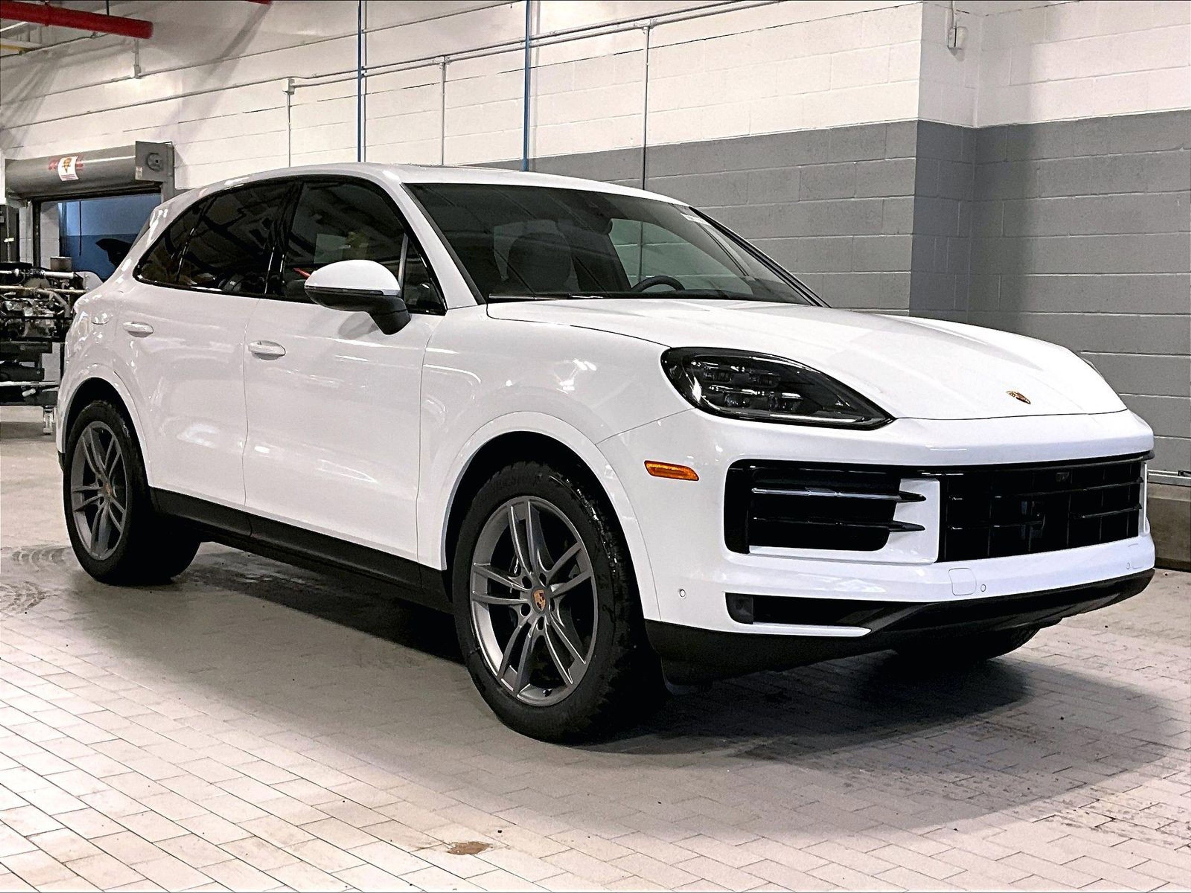 New 2026 Porsche Macan S image 7