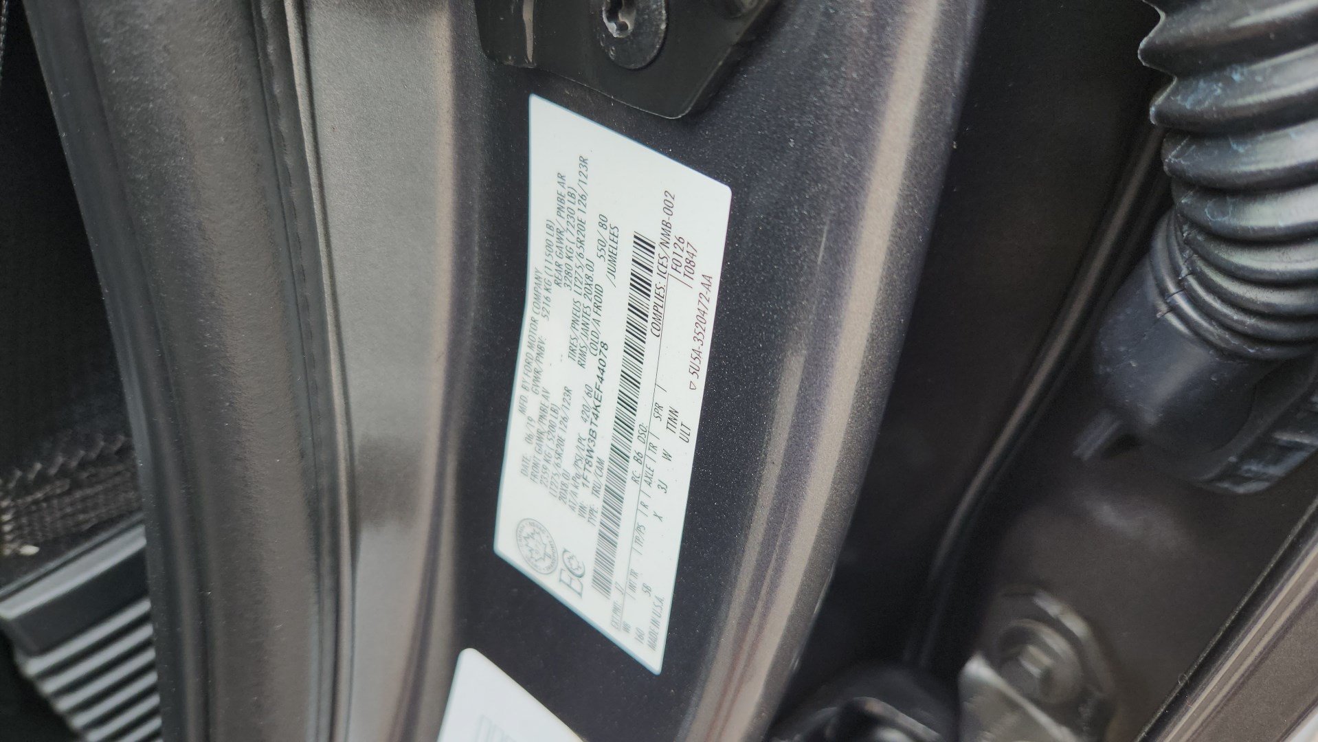 Certified 2019 Ford F350 Lariat AWD/4WD image 17