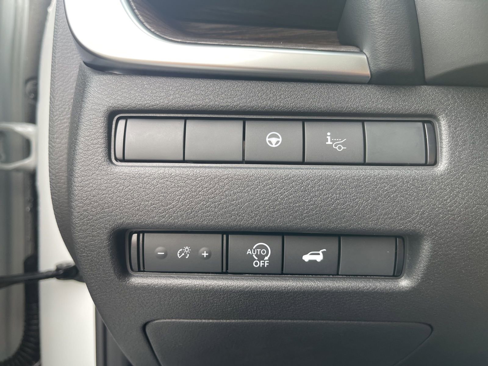 New 2026 Nissan Rogue Platinum image 42