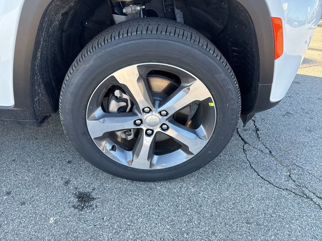 New 2026 Jeep Grand Cherokee L Limited image 9