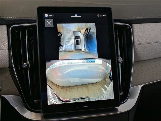 New 2026 Volvo XC90 T8 Ultra w/ Protection Package Premier image 6