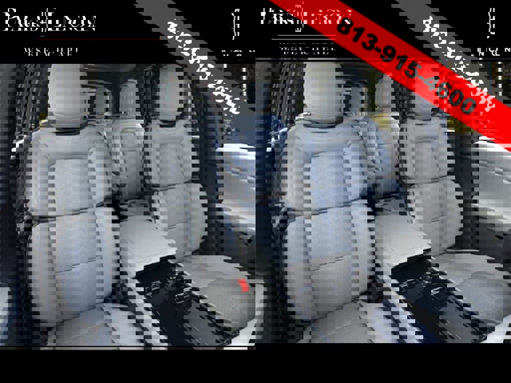 New 2025 Lincoln Aviator Black Label image 10