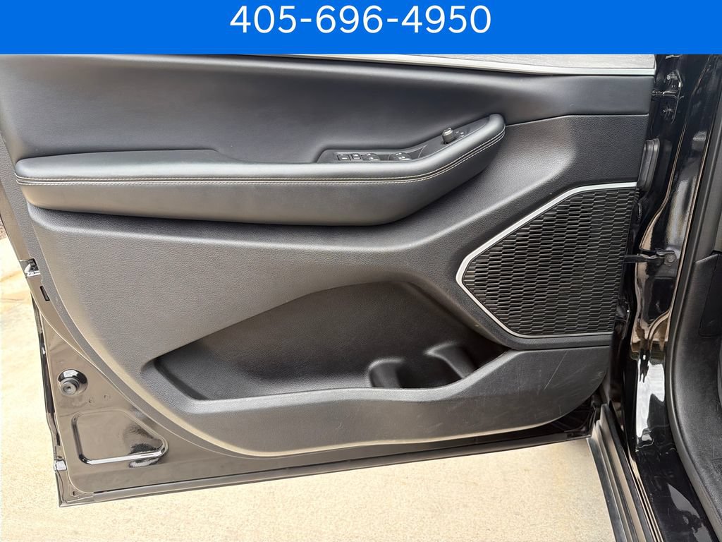 Used 2022 Jeep Grand Cherokee L Limited RWD image 12