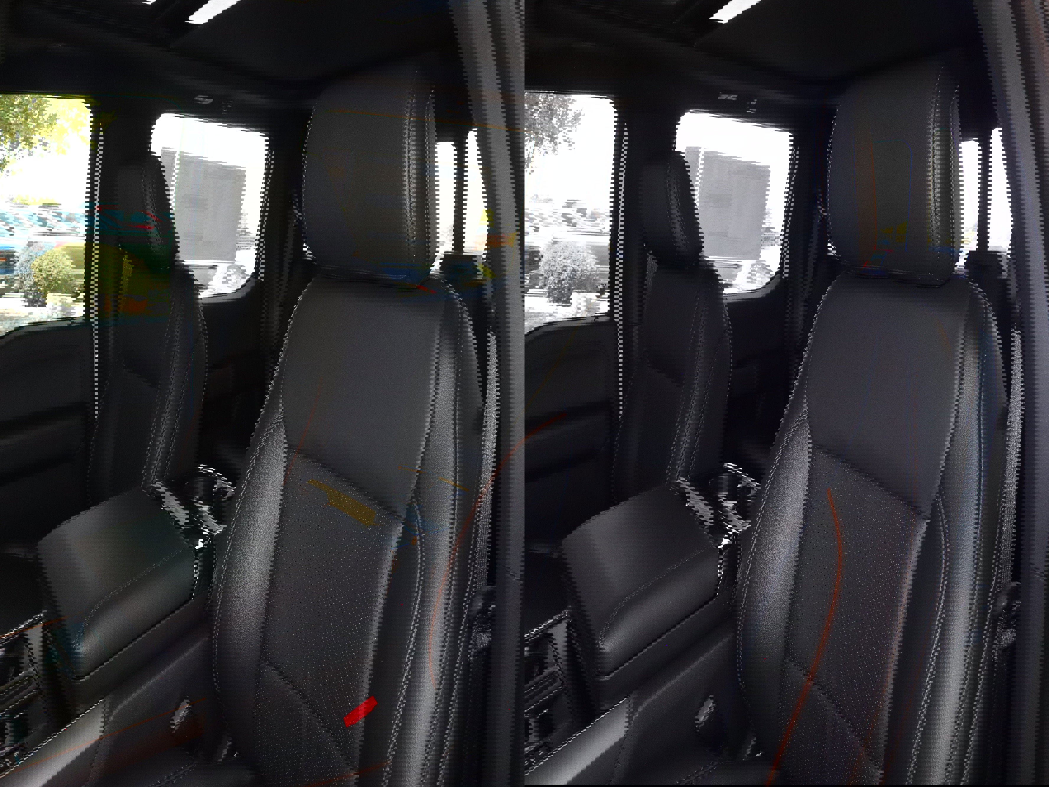 New 2025 Ford F150 Lariat w/ Equipment Group 502A High image 36