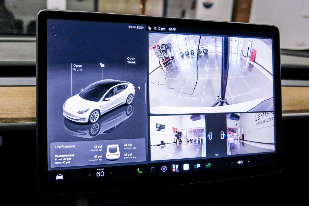 Used 2022 Tesla Model 3 Long Range AWD/4WD image 24