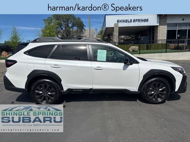 Certified 2025 Subaru Outback Onyx Edition AWD/4WD image 3