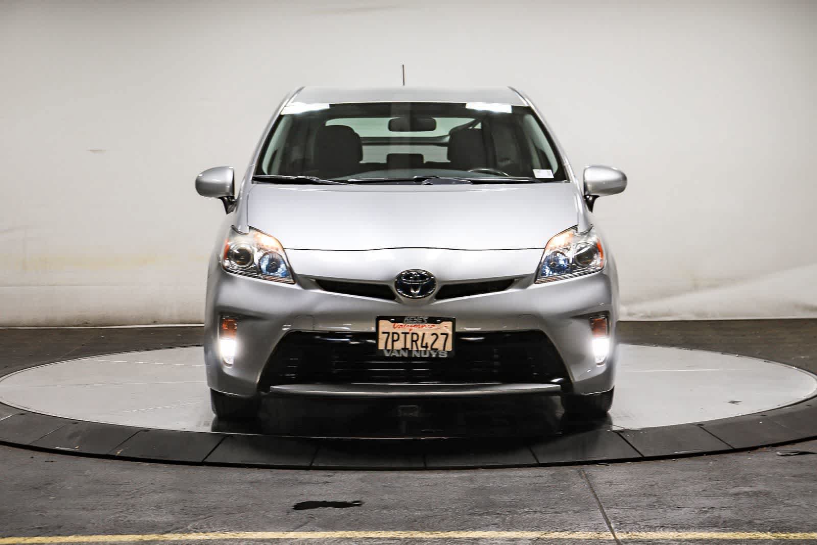 Used 2015 Toyota Prius Two FWD image 6