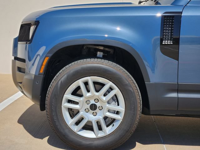 Used 2026 Land Rover Defender 110 S AWD/4WD image 9