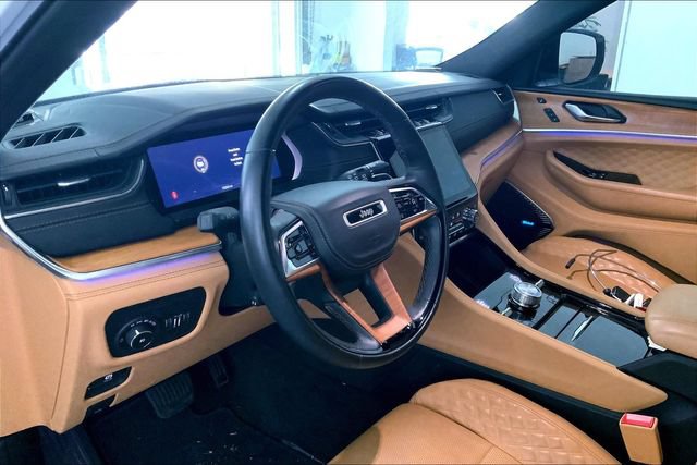Used 2021 Jeep Grand Cherokee L Summit AWD/4WD image 7