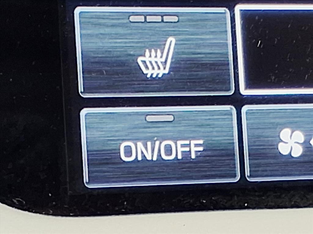 Certified 2025 Subaru Outback Onyx Edition image 22