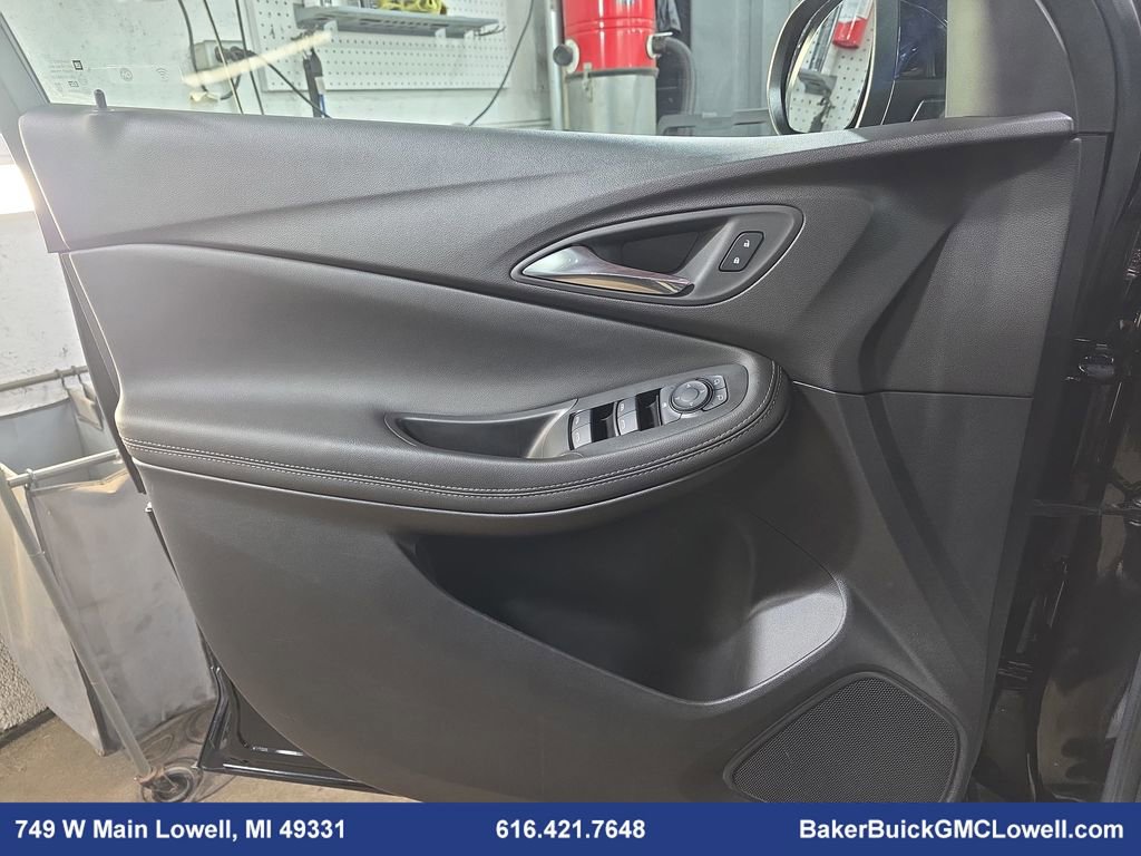 Used 2023 Buick Encore GX Preferred w/ Cold Weather Comfort Package image 25