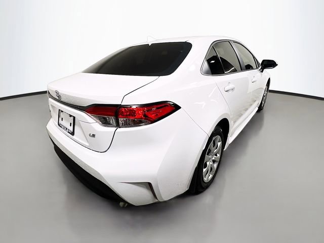 New 2026 Toyota Corolla LE FWD image 3