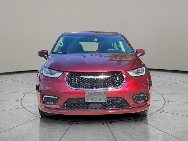 Used 2023 Chrysler Pacifica Touring-L FWD image 15