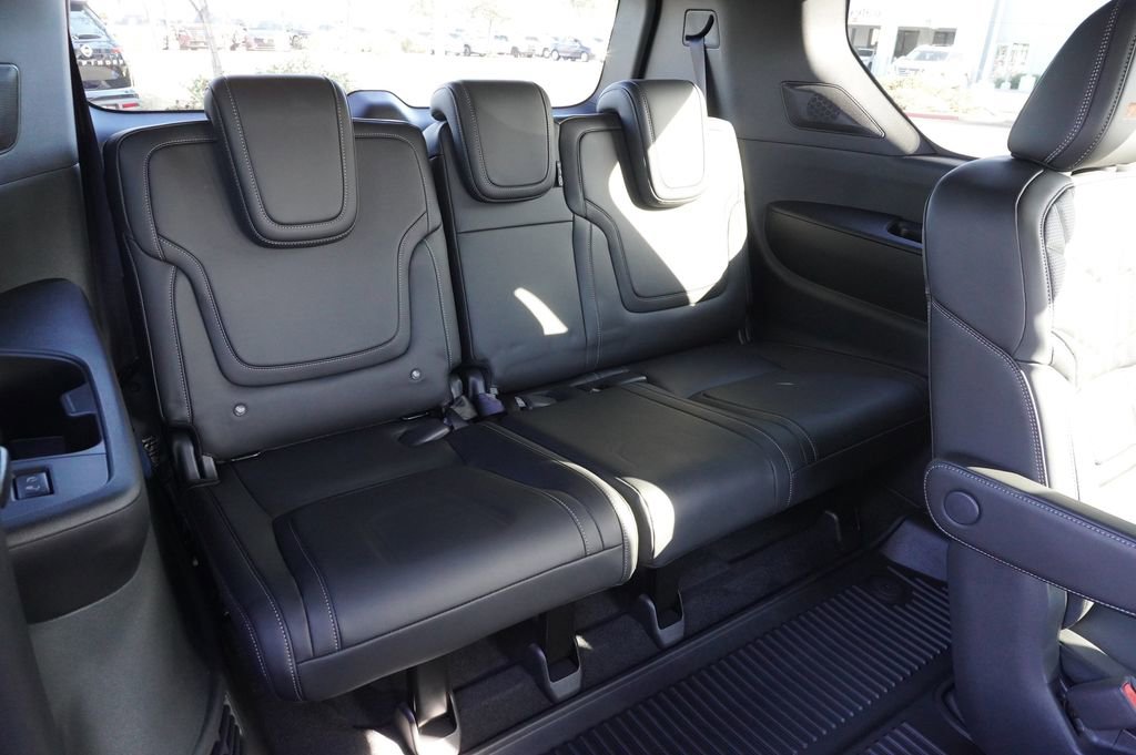 New 2026 Nissan Armada PRO-4X w/ Captain's Chari Seat Package image 10