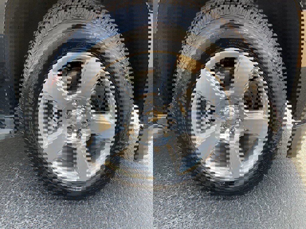 Used 2019 Chevrolet Tahoe LT w/ Luxury Package image 25