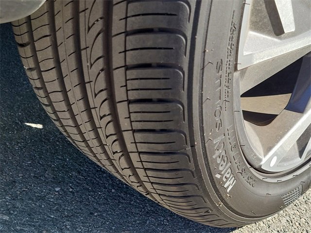 Used 2025 Hyundai Elantra Sport image 24