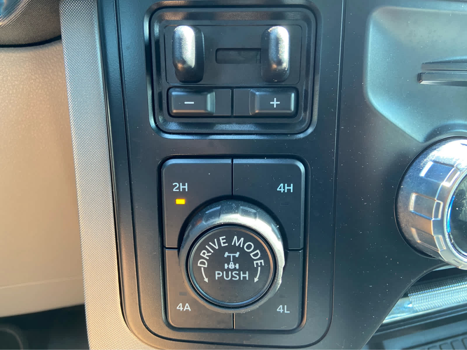 Used 2023 Ford F150 Limited AWD/4WD image 32