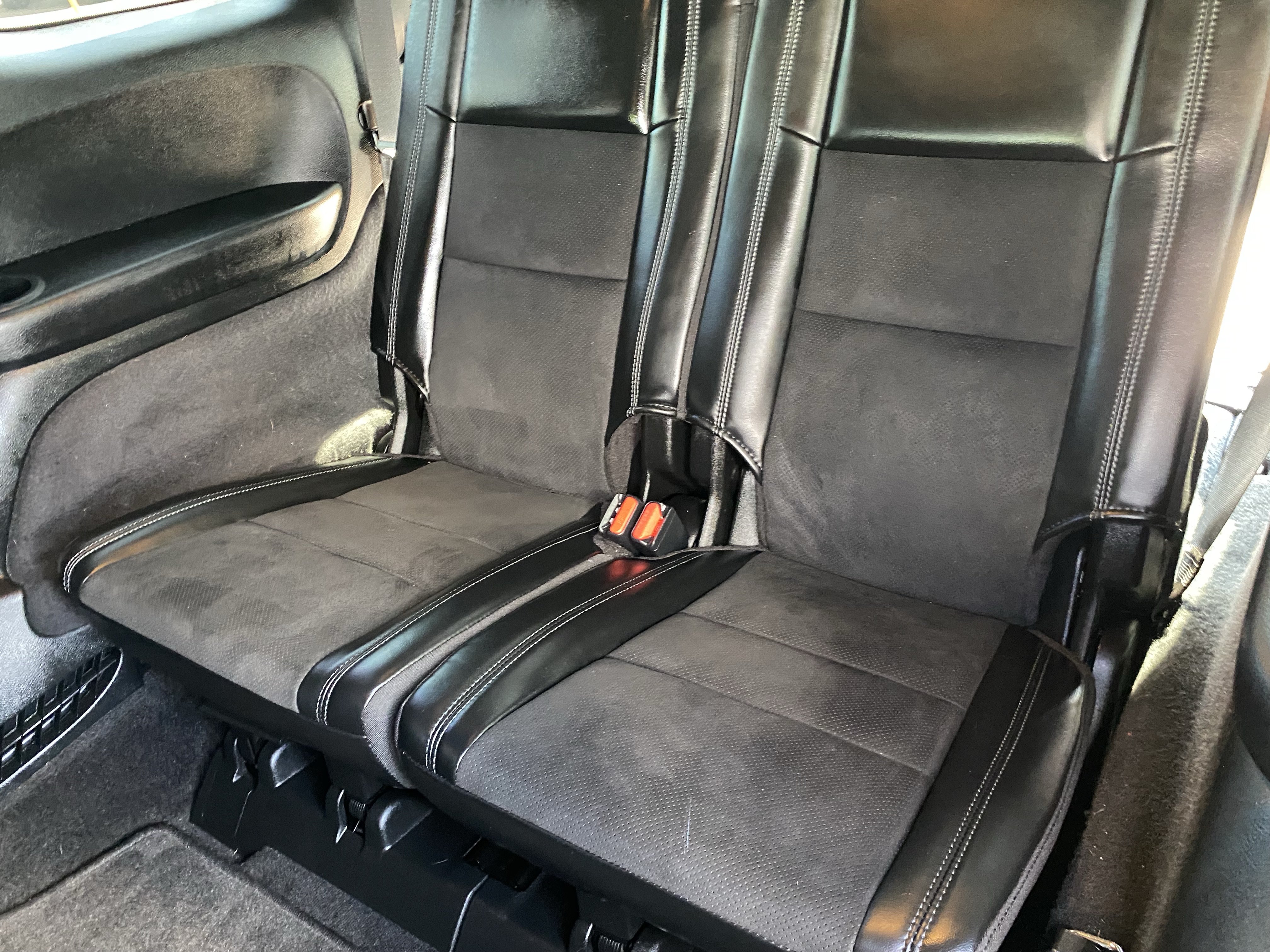 Used 2022 Dodge Durango GT RWD image 16