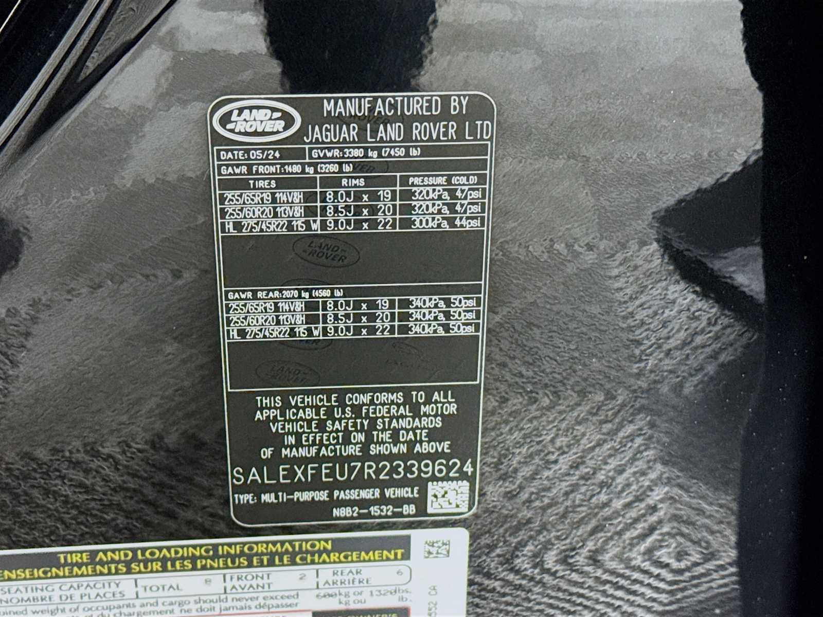 Used 2024 Land Rover Defender 130 X image 30