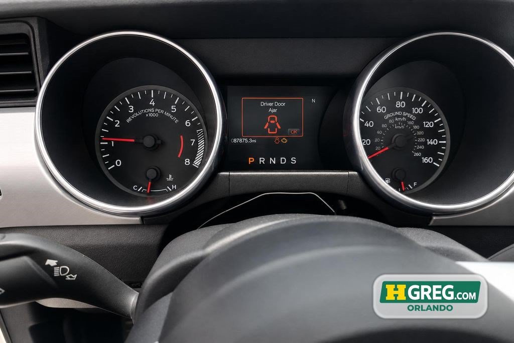 Used 2020 Ford Mustang Premium RWD image 13