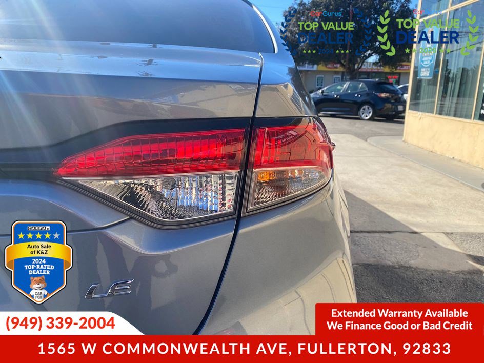 Used 2020 Toyota Corolla LE w/ Carpet Mat Package (TMS) FWD image 12