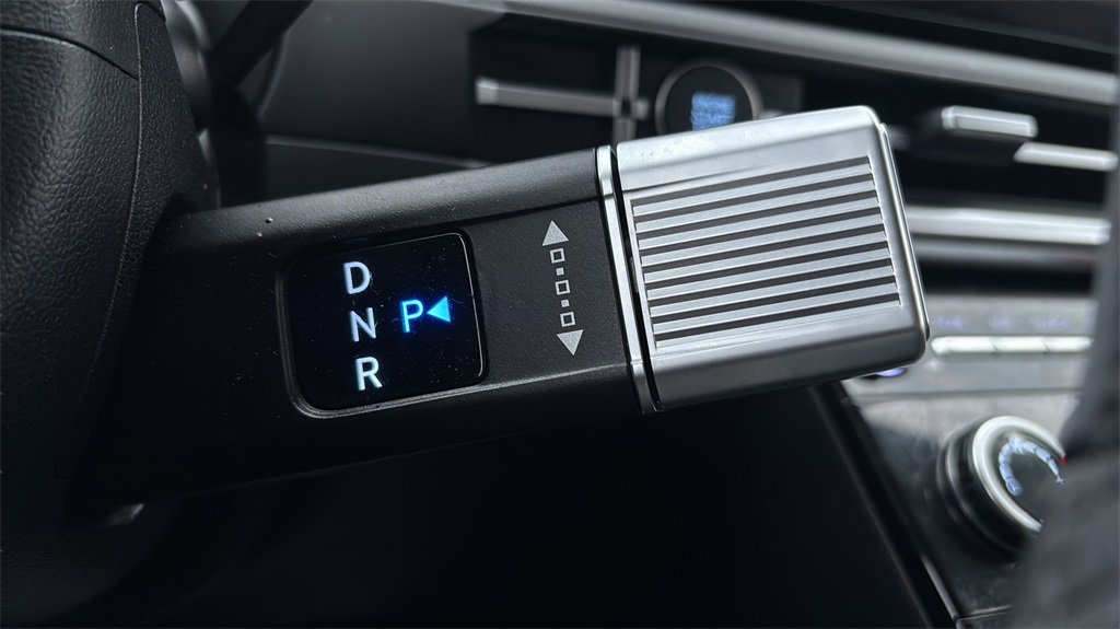 Used 2025 Hyundai Santa Fe SE image 22