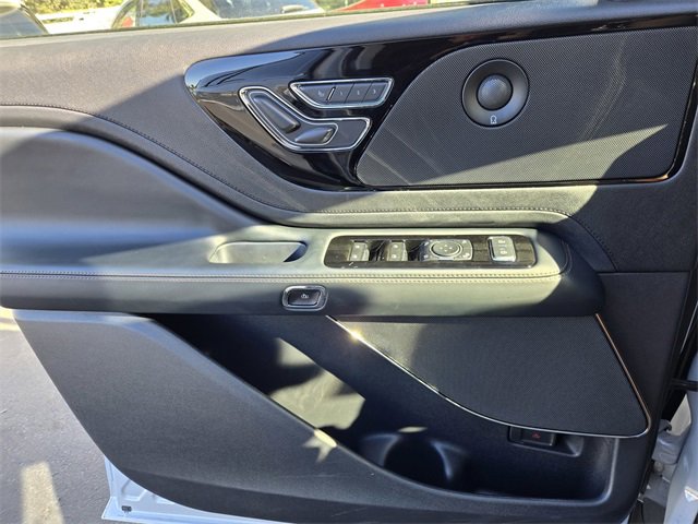 New 2025 Lincoln Aviator Premiere w/ Equipment Group 101A image 23