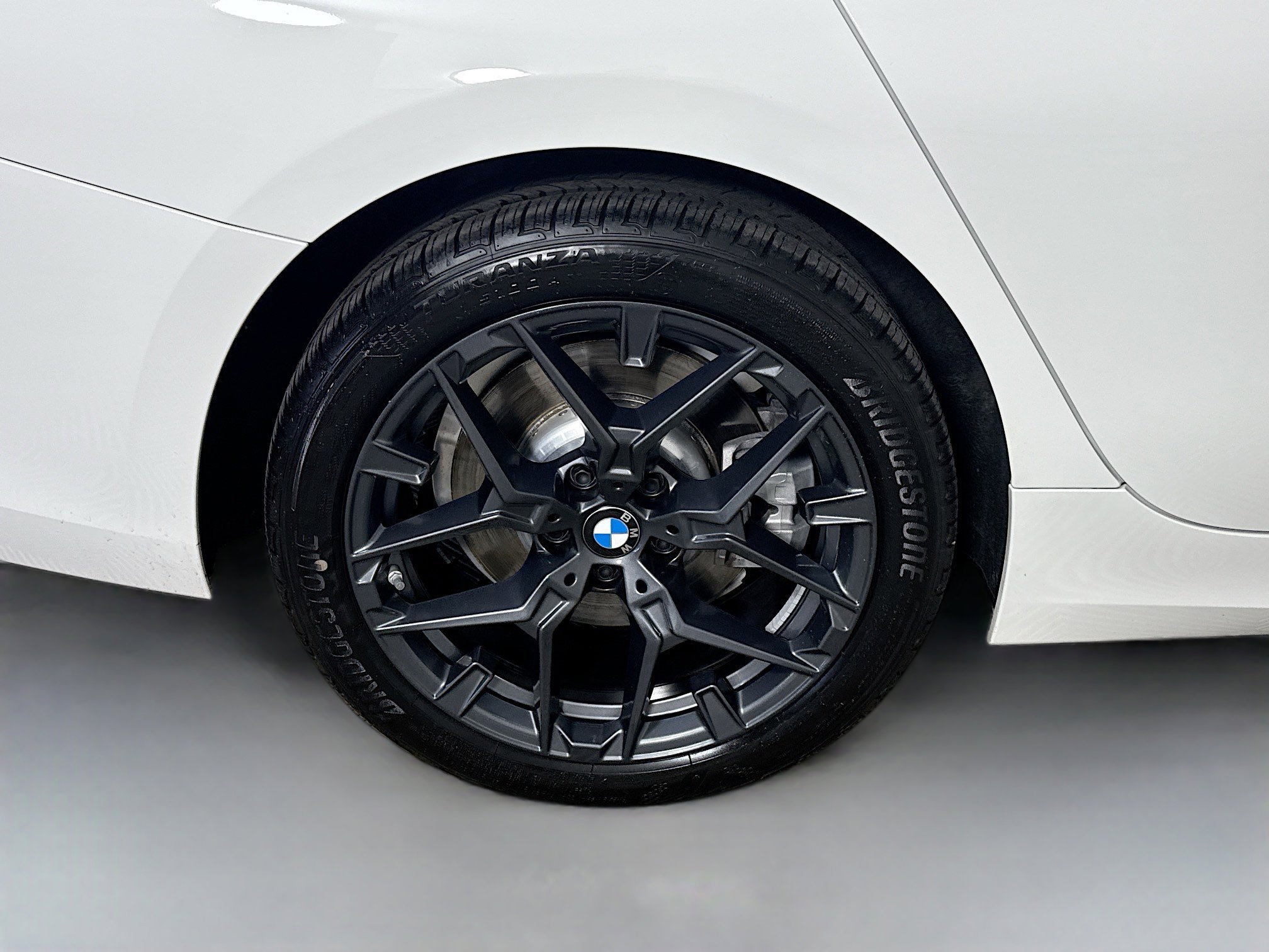 Used 2026 BMW 330i xDrive Sedan image 33