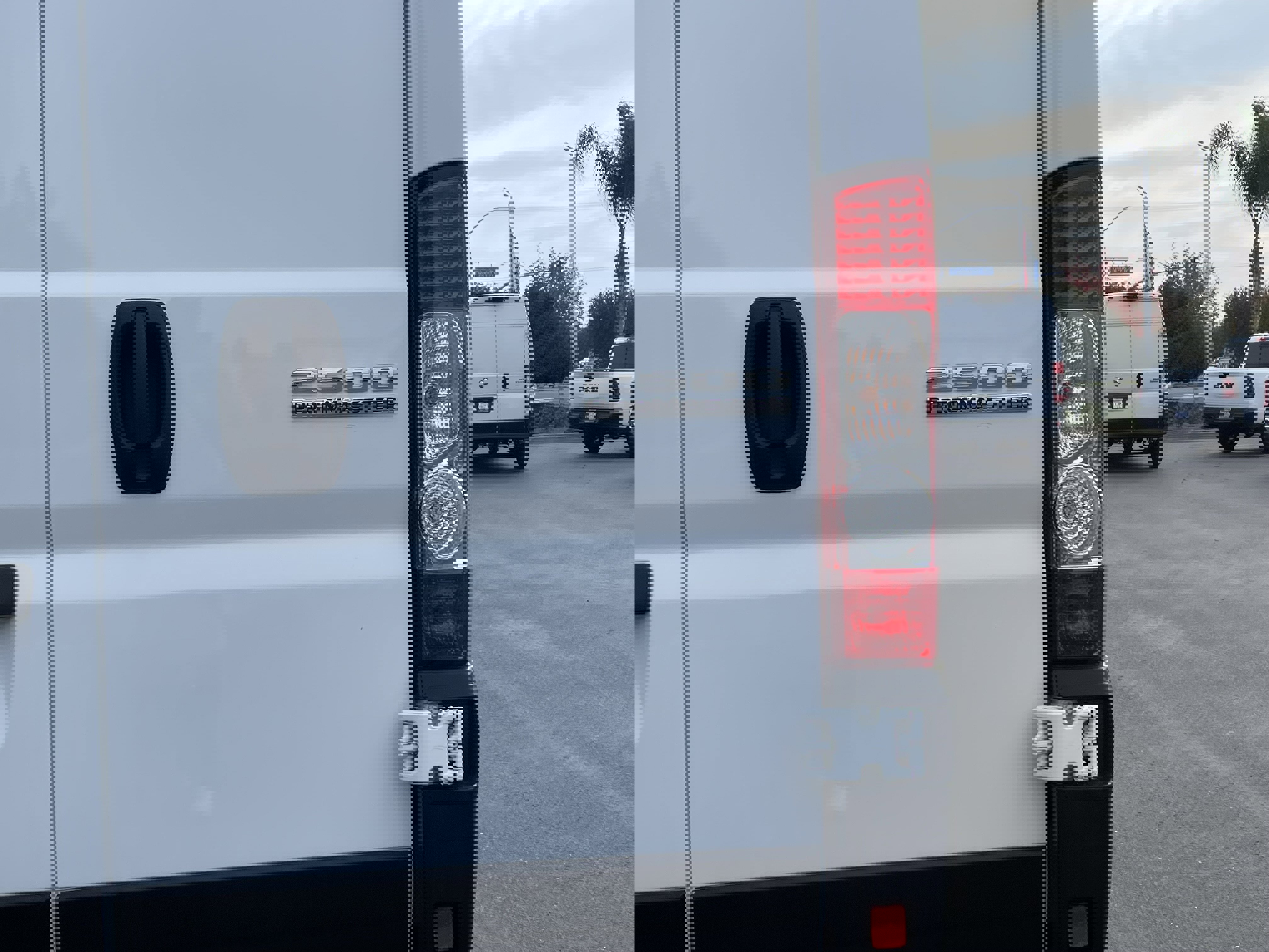 New 2025 RAM ProMaster 2500 w/ Convenience Group image 10