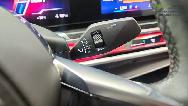 Used 2025 BMW i7 eDrive50 w/ M Sport Package RWD image 42