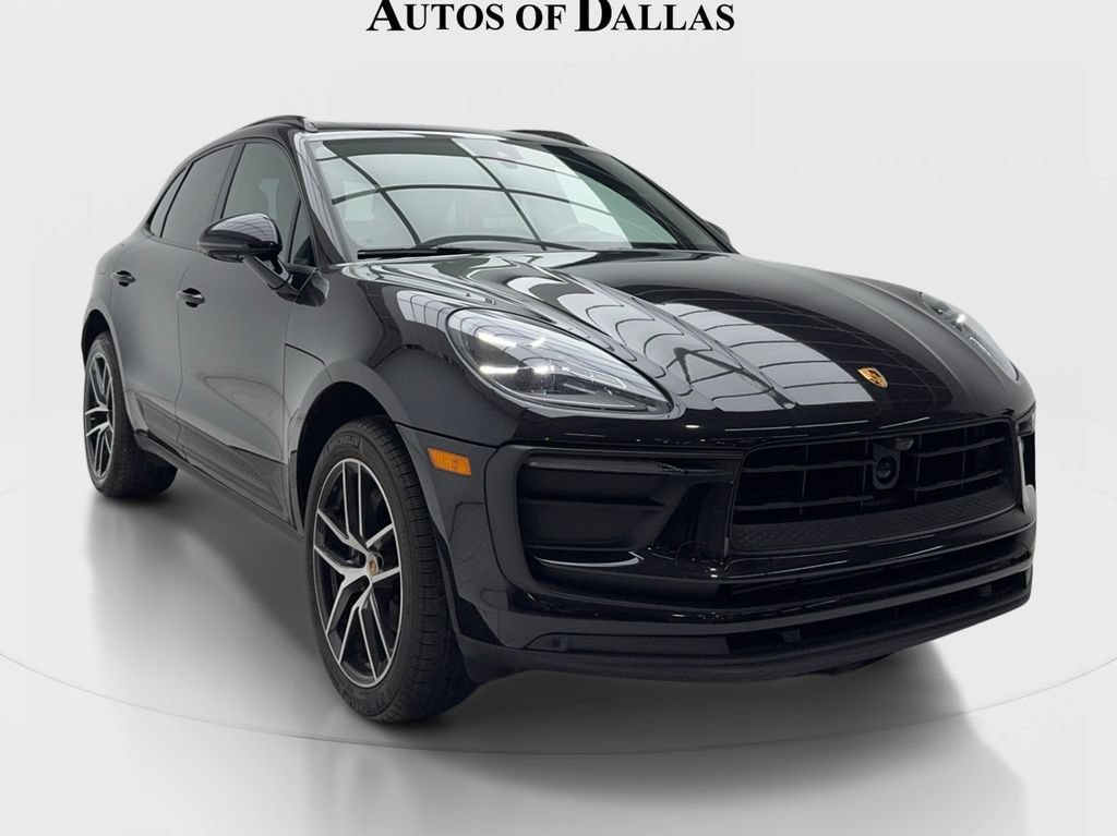 Used 2024 Porsche Macan Turbo AWD/4WD image 2