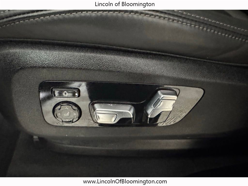 Used 2026 BMW X7 xDrive40i image 43