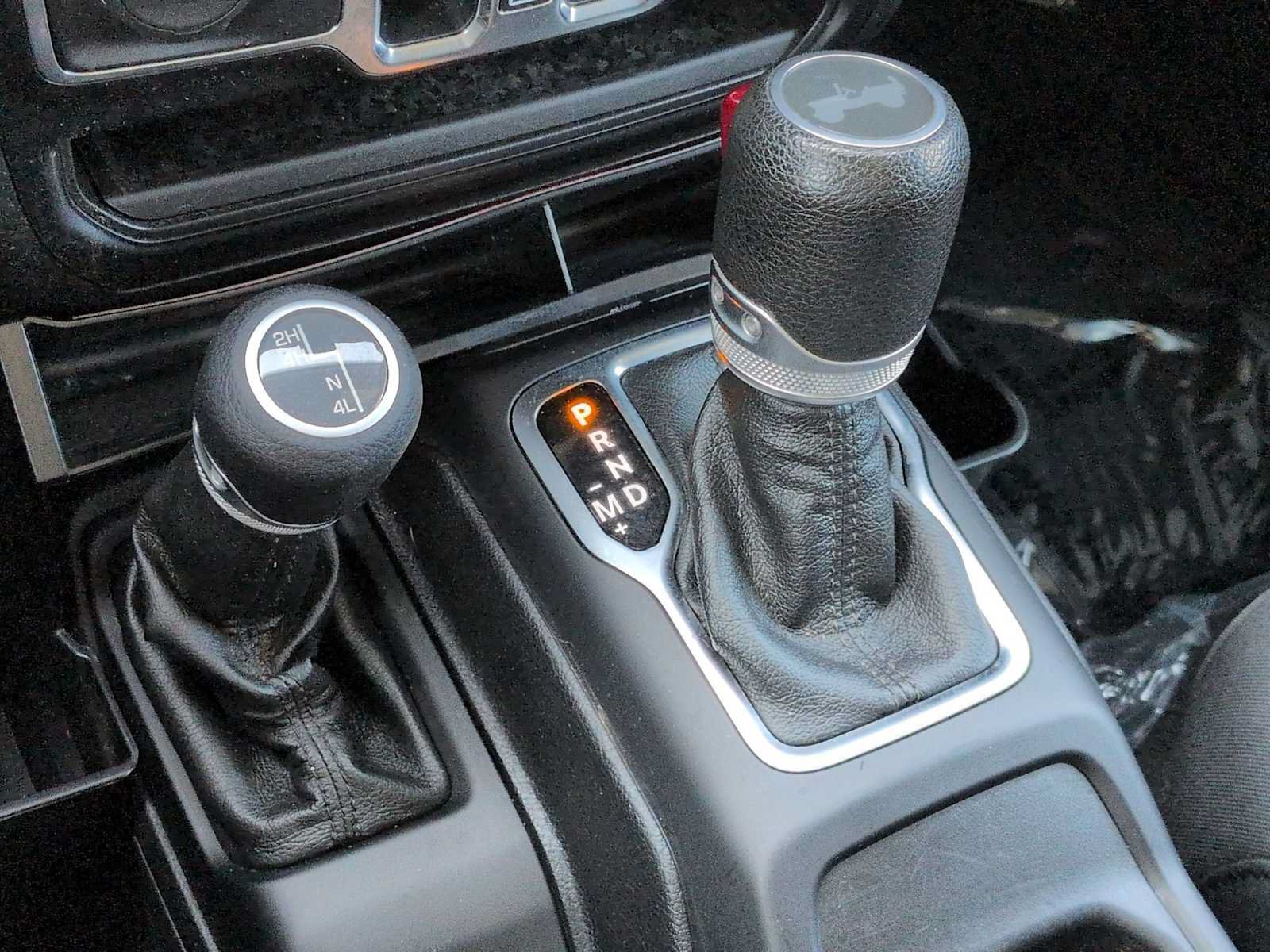 Used 2020 Jeep Wrangler Unlimited Sport S AWD/4WD image 32