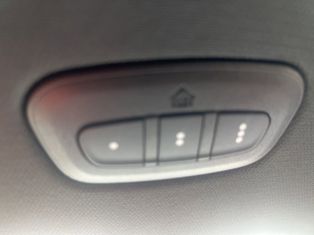 New 2026 RAM 1500 4x4 Crew Cab image 35