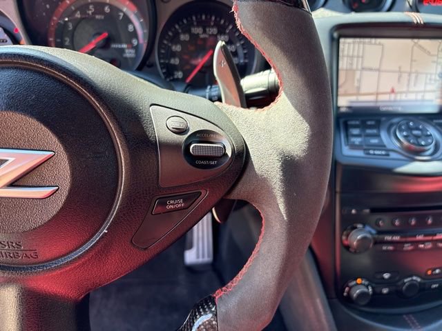 Used 2015 Nissan 370Z NISMO image 14