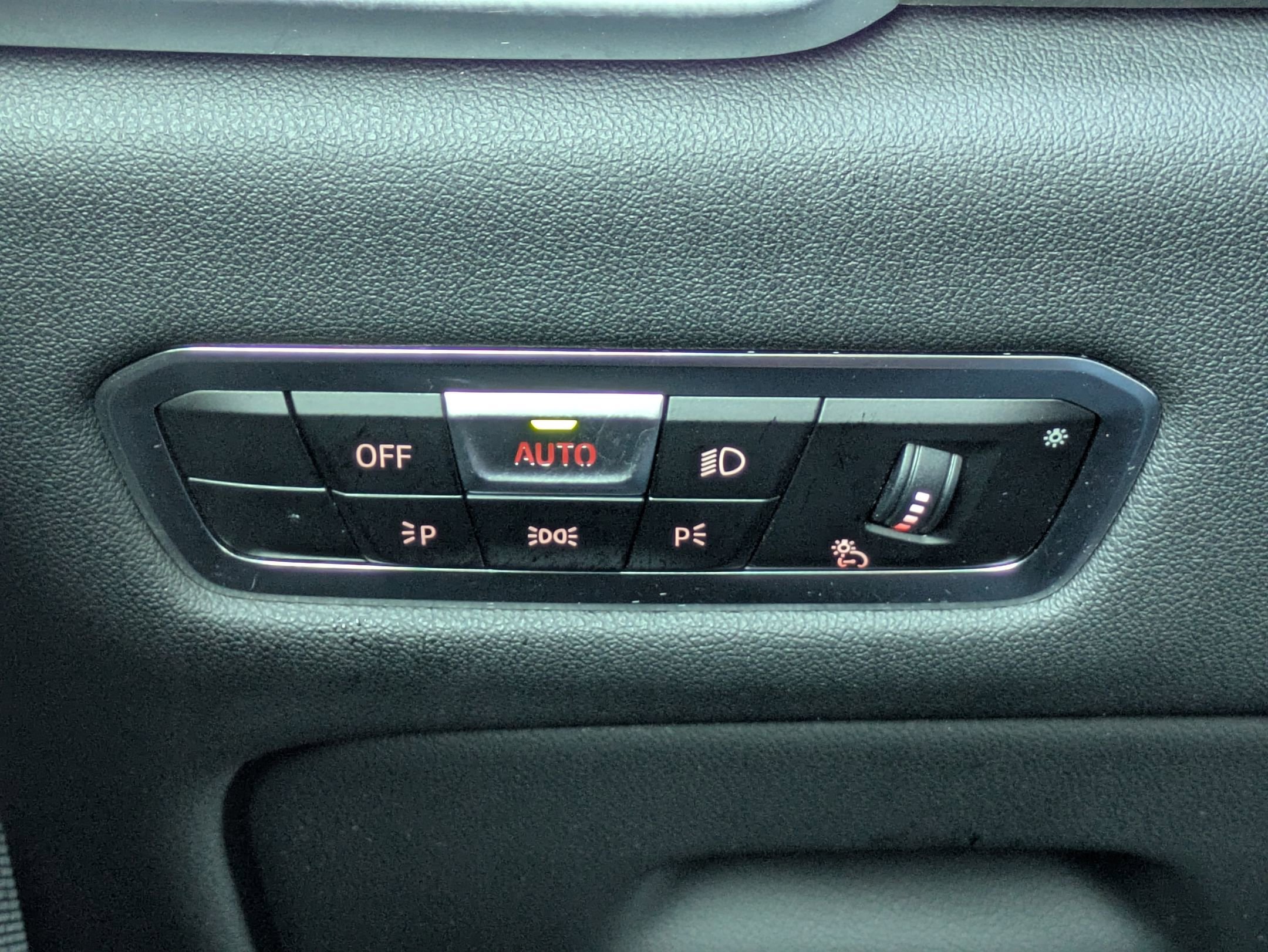 Used 2023 BMW X5 xDrive40i w/ Parking Assistance Package image 17