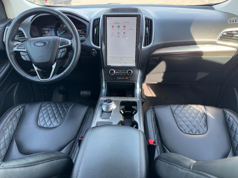 Used 2024 Ford Edge Titanium image 11