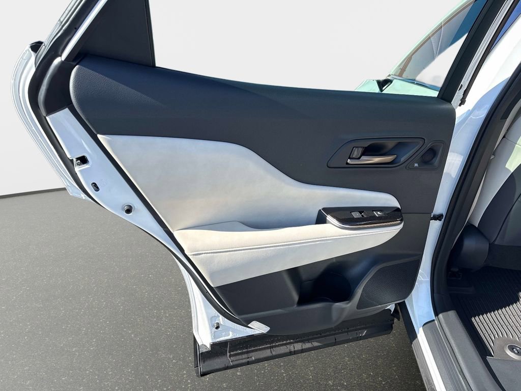 Used 2026 Toyota Crown Limited image 10