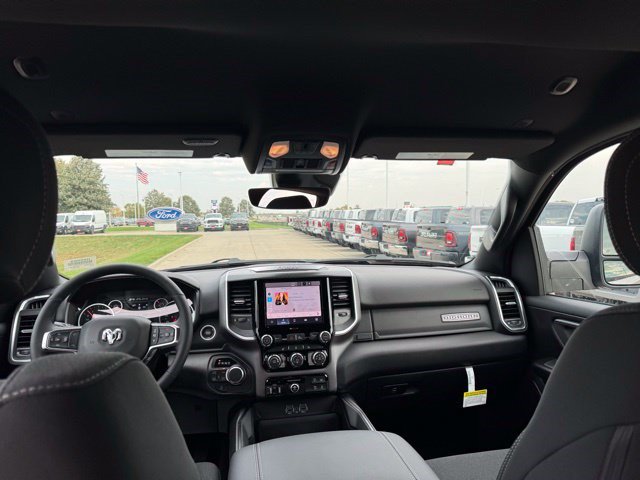New 2026 RAM 1500 Big Horn AWD/4WD image 31